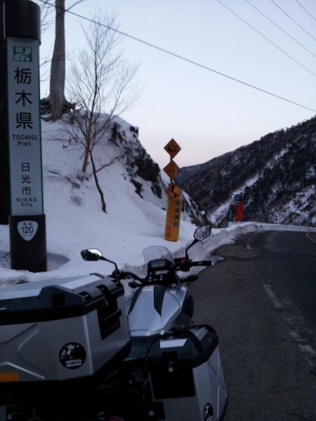 群馬と栃木の県境は雪だらけ